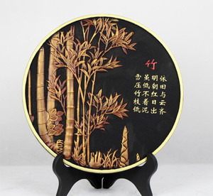 【傳統與藝術的碰撞】金色墨韻 梅蘭竹菊主題圓雕炭藝套裝--送禮有道，見證恩愛深深與新生活的起點